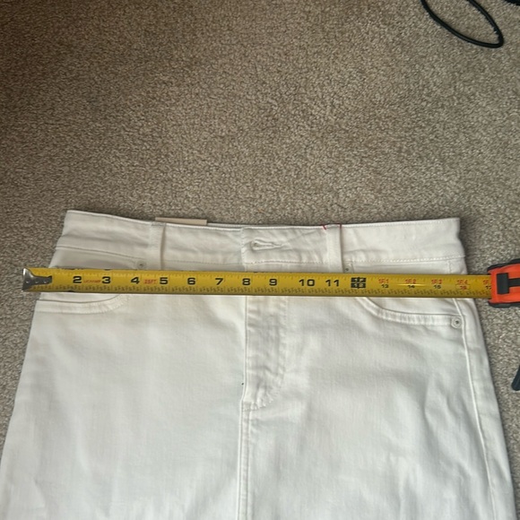 Alice and Olivia Rye denim skirt - Picture 9 of 16